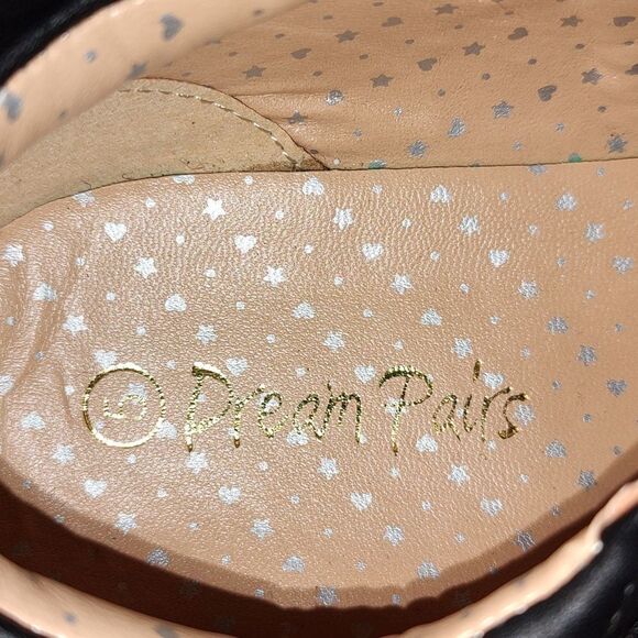 Dream Paris  Girls  black Mary Janes  with butterfly front  Sz 5 - Picture 6 of 6